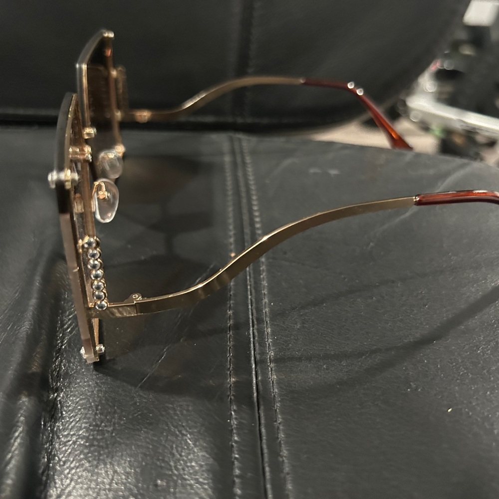 Chic Brown Hexagonal Sunglasses - image 5